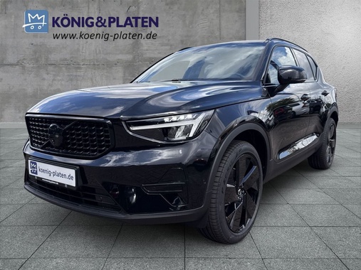 Volvo XC40 2025