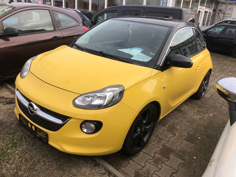 Opel Adam