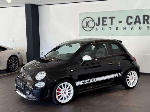 Abarth 695 2022