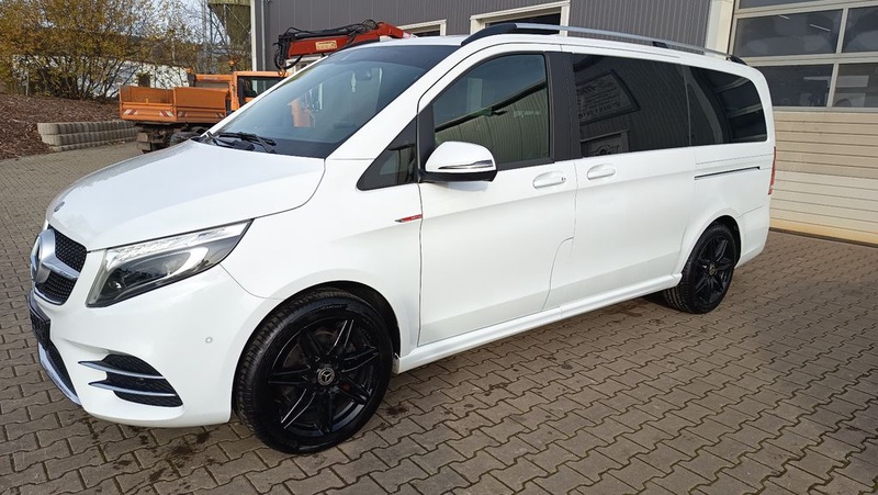 Mercedes-Benz V-Class