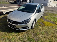 Opel Astra 2022