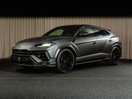 Lamborghini Urus 2024