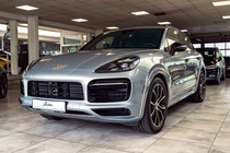 Porsche Cayenne 2022