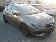 Opel Astra 2021