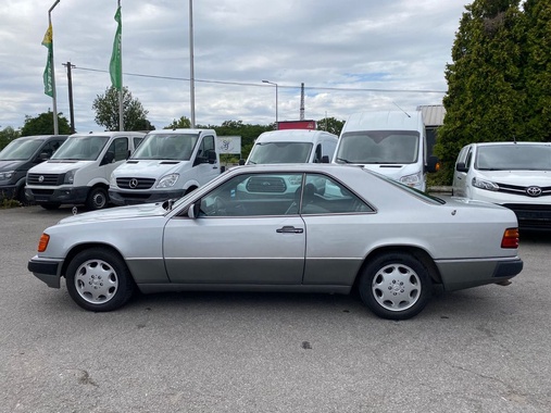 Mercedes-Benz CE-Class 1992