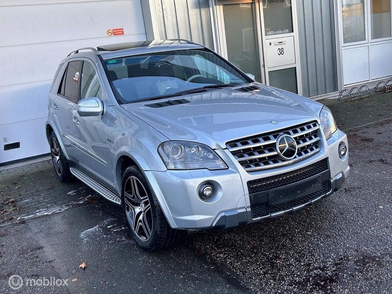 Mercedes-Benz ML-Class