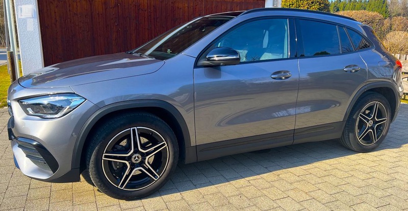 Mercedes-Benz GLA-Class