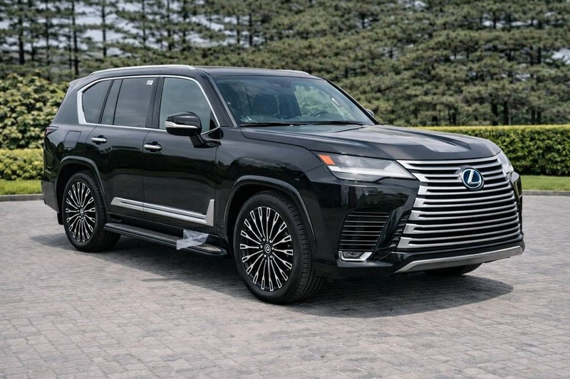 Lexus LX