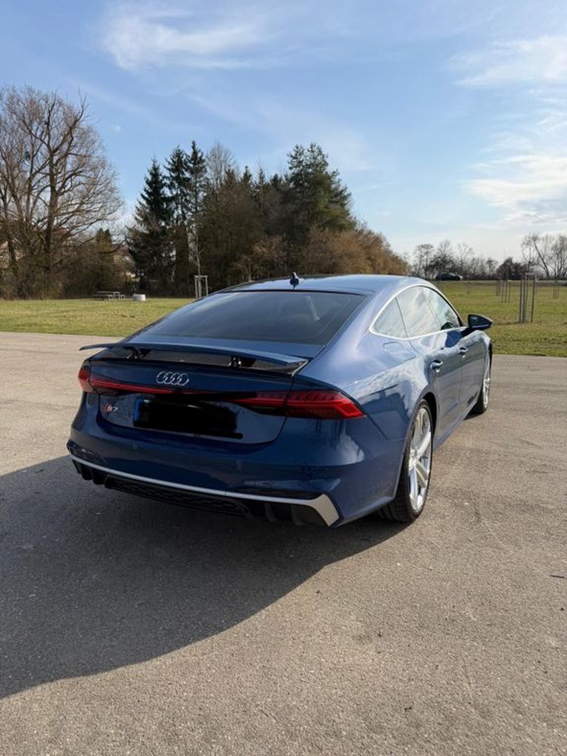 Audi S7