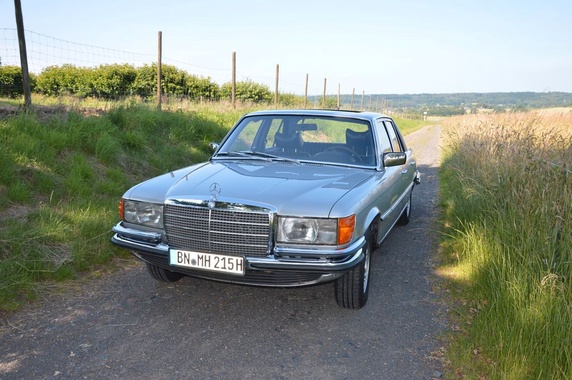 Mercedes-Benz 280 1977