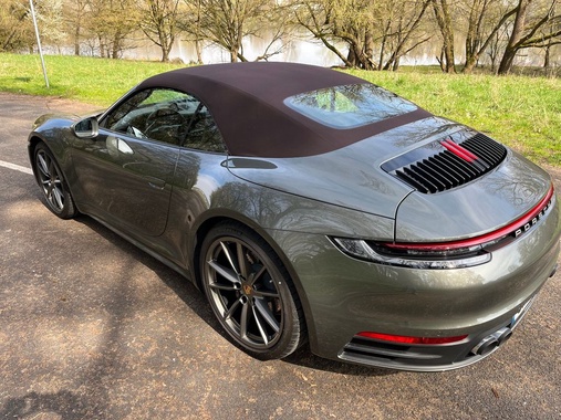 Porsche 911 2023