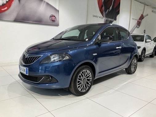Lancia Ypsilon 2023