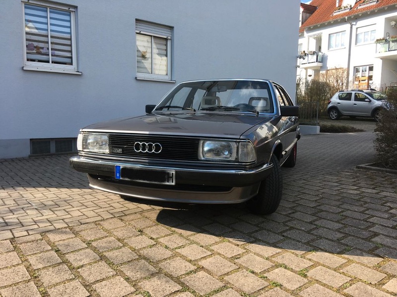 Audi 100