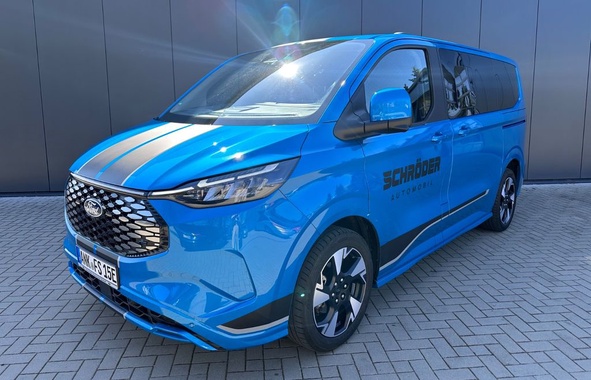 Ford Tourneo Custom 2024