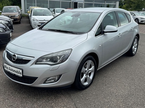 Opel Astra 2010