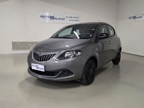 Lancia Ypsilon 2022