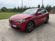 Alfa Romeo Stelvio 2021