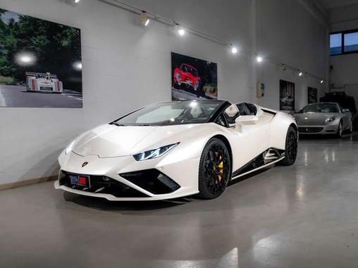 Lamborghini Huracan 2022