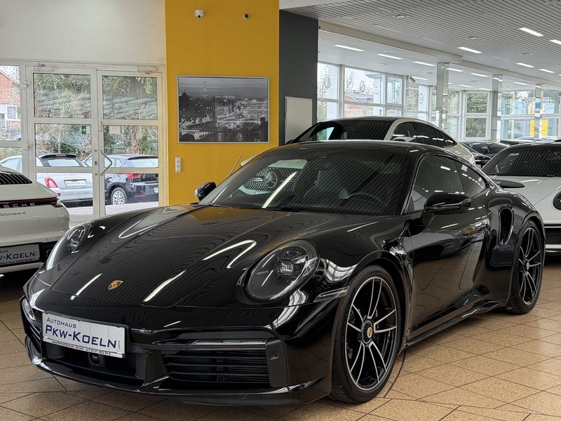 Porsche 992