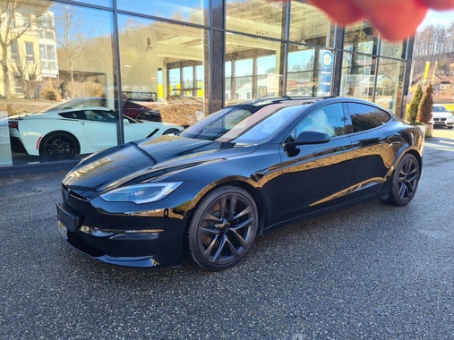 Tesla Model S 2023