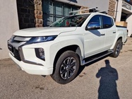 Mitsubishi L200 2021