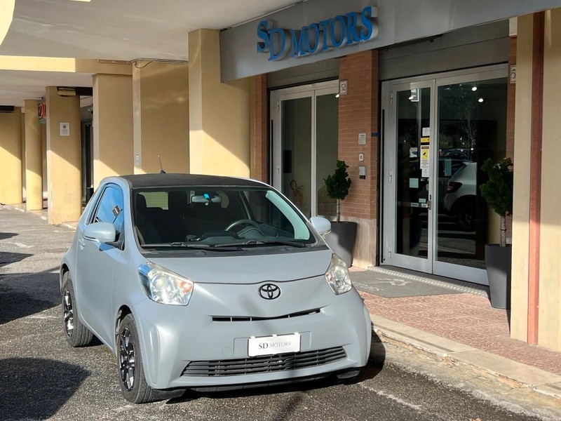 Toyota IQ