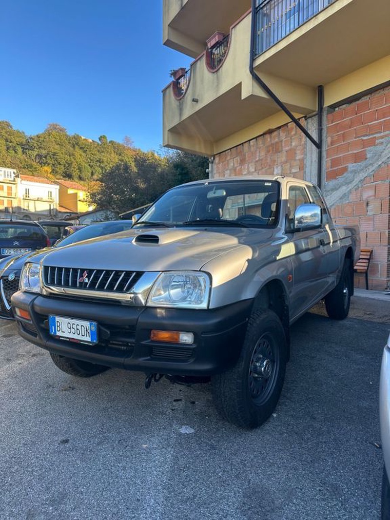Mitsubishi L200