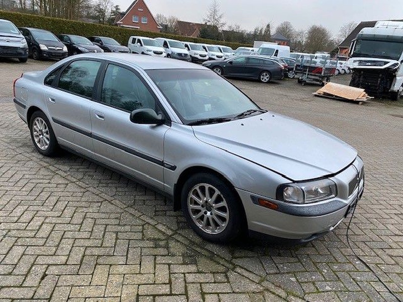 Volvo S80