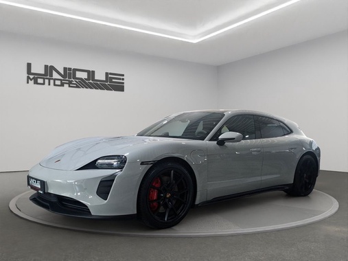 Porsche Taycan 2023