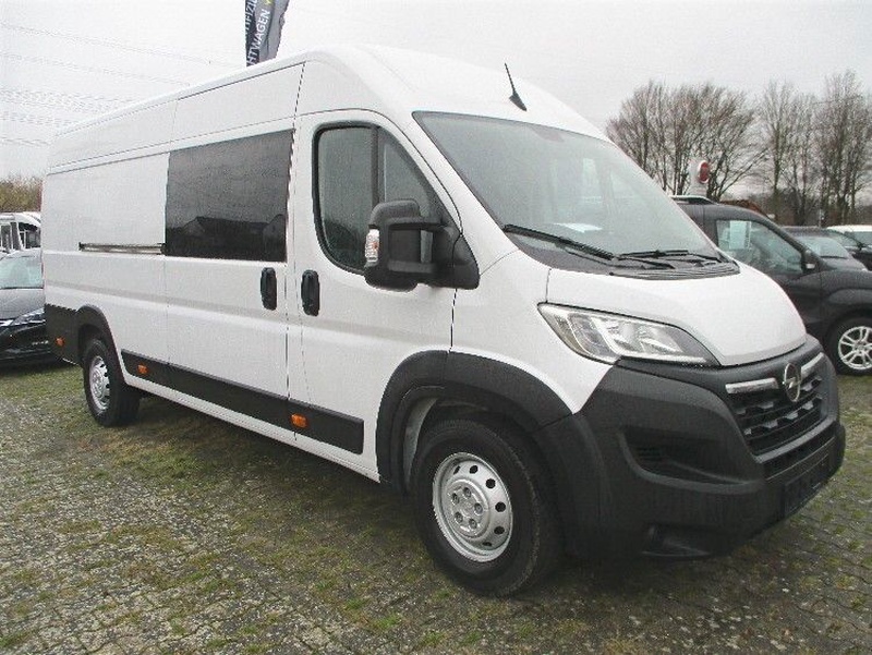 Opel Movano