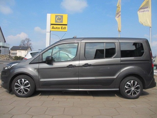 Ford Grand Tourneo 2022