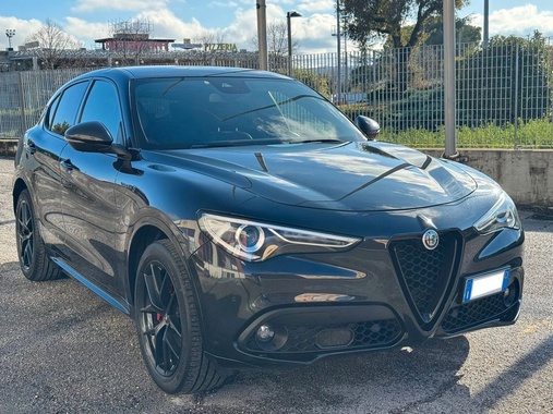 Alfa Romeo Stelvio 2021
