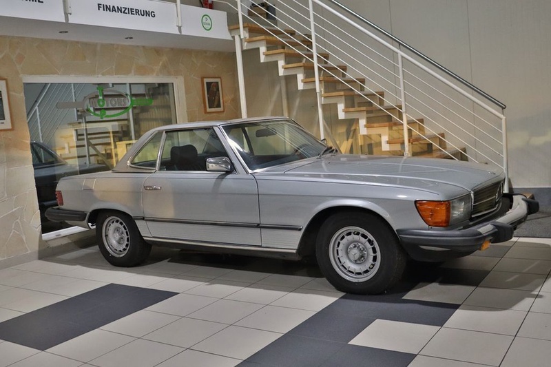 Mercedes-Benz SL-Class
