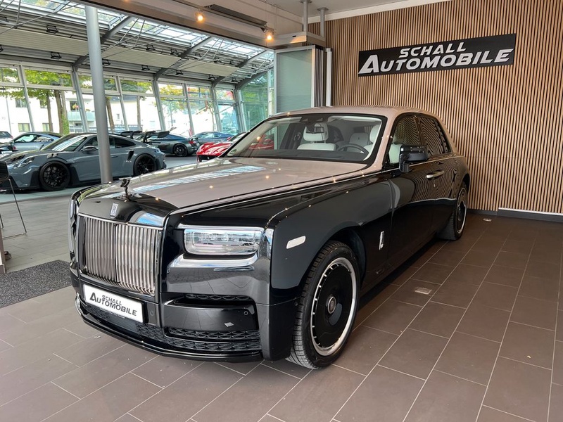 Rolls-Royce Phantom