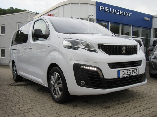Peugeot Traveller 2023