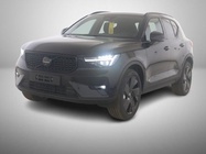 Volvo XC40 2025