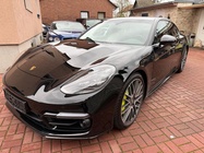 Porsche Panamera 2021