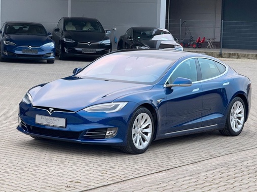 Tesla Model S 2019