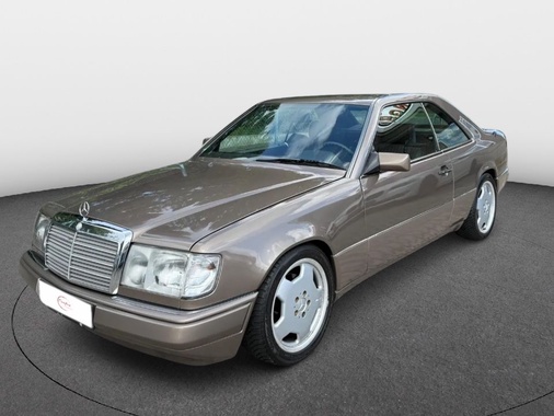 Mercedes-Benz CE-Class 1990