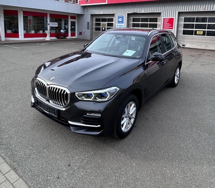 BMW X5 2019