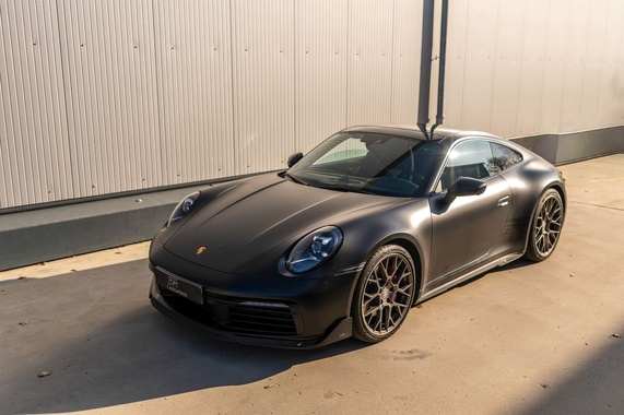 Porsche 992 2019