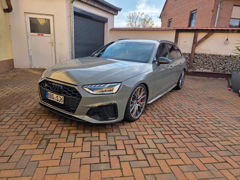 Audi S4