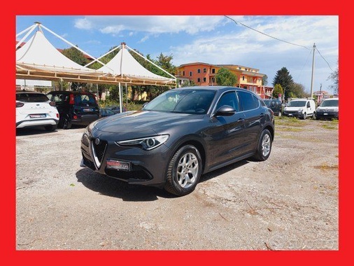 Alfa Romeo Stelvio 2021