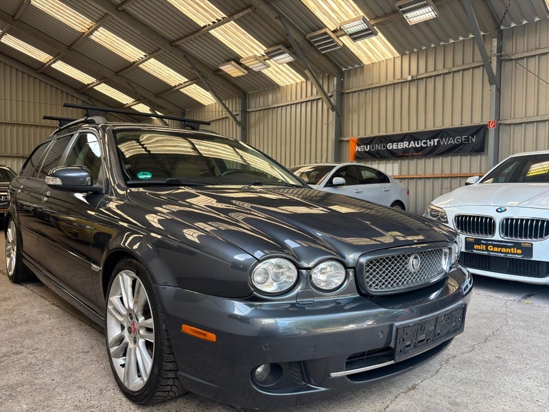 Jaguar X-TYPE
