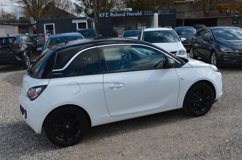Opel Adam