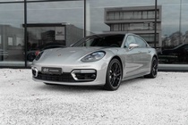 Porsche Panamera 2022