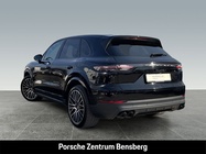 Porsche Cayenne 2022
