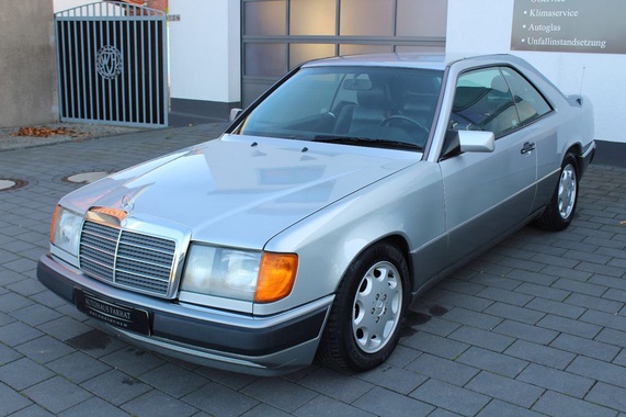 Mercedes-Benz CE-Class 1992