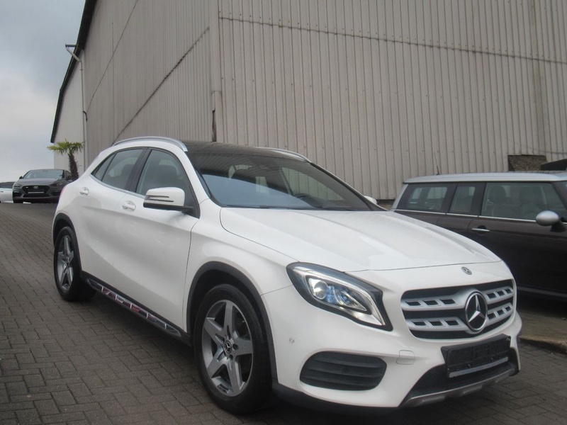Mercedes-Benz GLA-Class