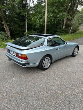 Porsche 944 1989